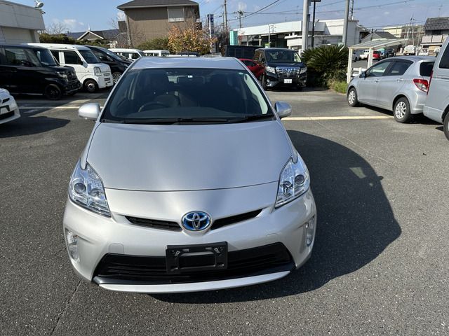 Toyota PRIUS 2014-01 28574-1
