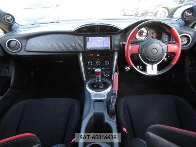 Toyota 86 2015-05 211941-17
