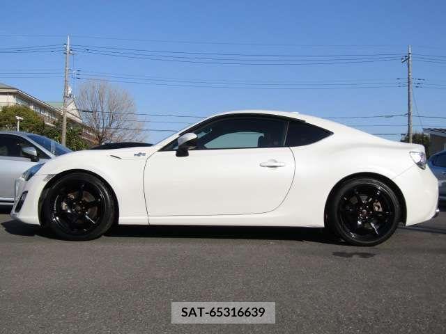 Toyota 86 2015-05 211941-7