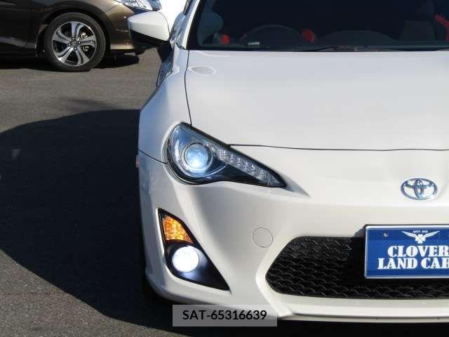 Toyota 86 2015-05 211941-4