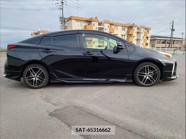 Toyota PRIUS 2020-09 250355-3