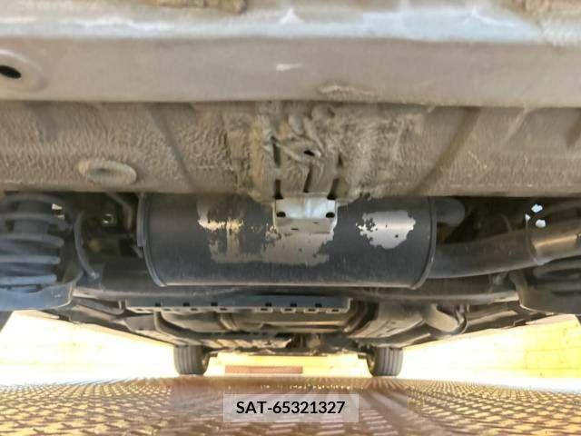 Honda e 2013-05 348727-19