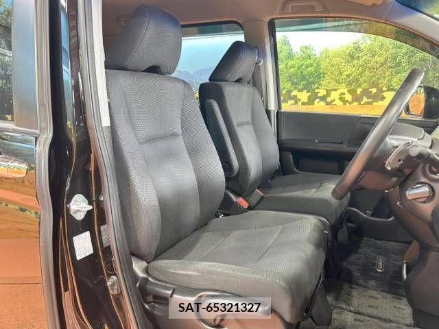 Honda e 2013-05 348727-7