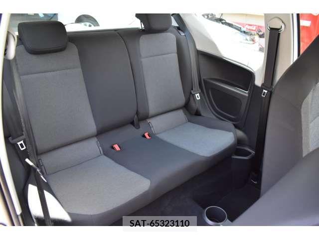 VolksWagen UP! 2014-05 289662-11