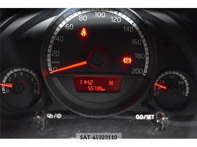 VolksWagen UP! 2014-05 289662-1