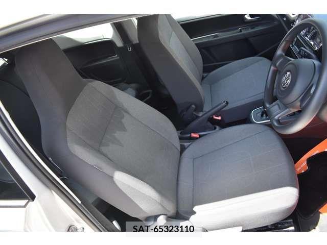 VolksWagen UP! 2014-05 289662-9