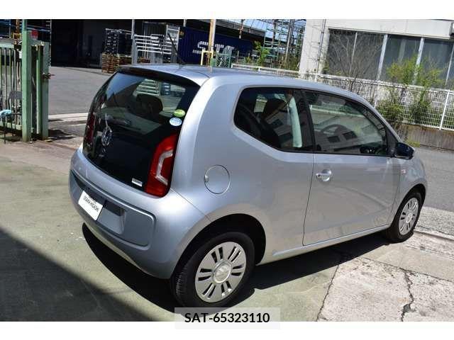 VolksWagen UP! 2014-05 289662-4