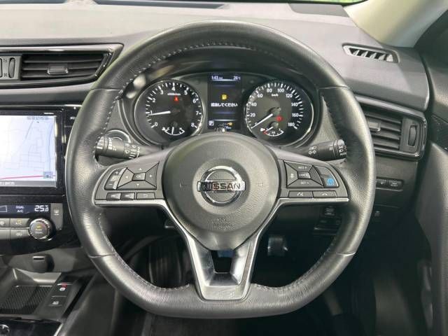 Nissan X-TRAIL 2019-02 182141-11