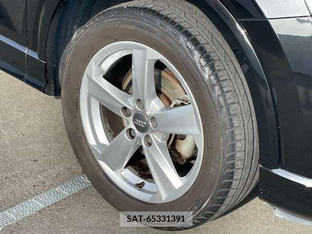 Audi Q2 2019-07 209305-9
