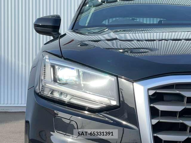 Audi Q2 2019-07 209305-10