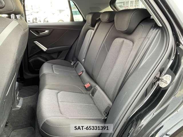 Audi Q2 2019-07 209305-16