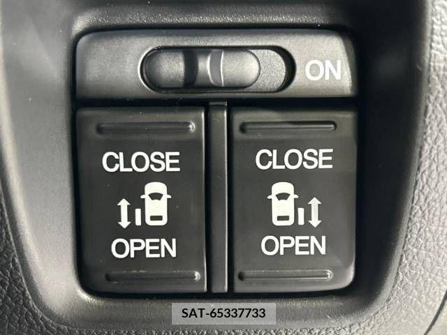 Honda N BOX CUSTOM 2014-02 306889-4