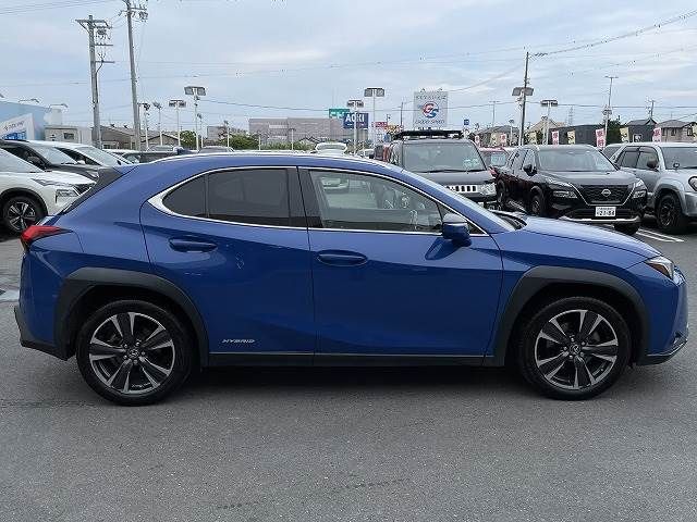 Lexus UX 2018-11 22609-15