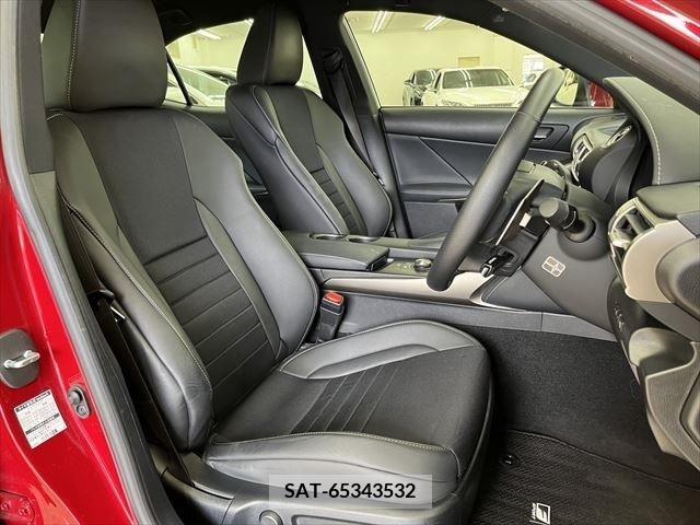 Lexus IS 2014-12 216153-19
