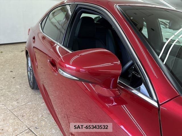 Lexus IS 2014-12 216153-13