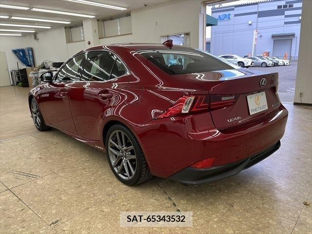Lexus IS 2014-12 216153-6