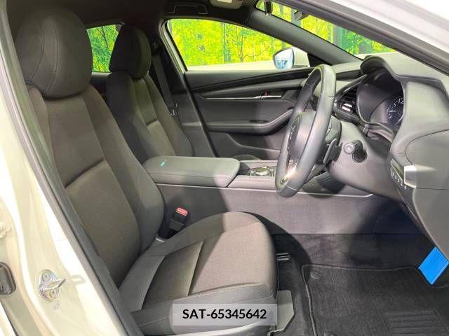Mazda MAZDA3 2019-08 219483-8