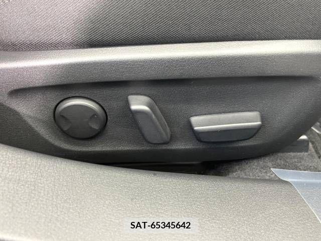 Mazda MAZDA3 2019-08 219483-7