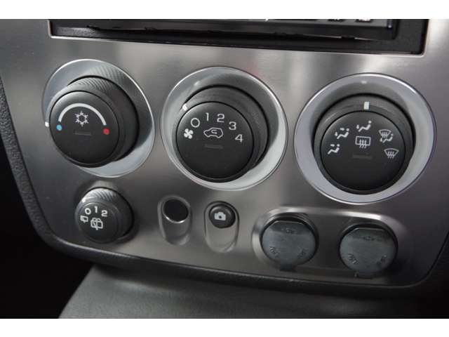 Hummer H3 2009-03 2599-12