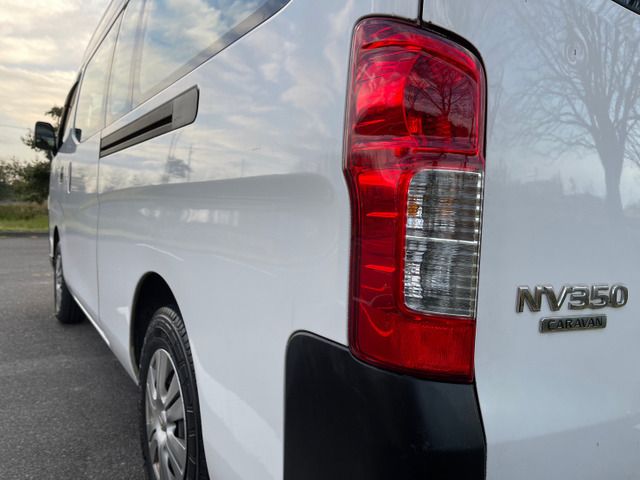 Nissan NV350 Caravan 2015-03 1941-17