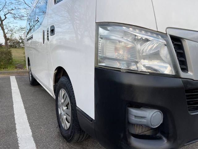 Nissan NV350 Caravan 2015-03 1941-13