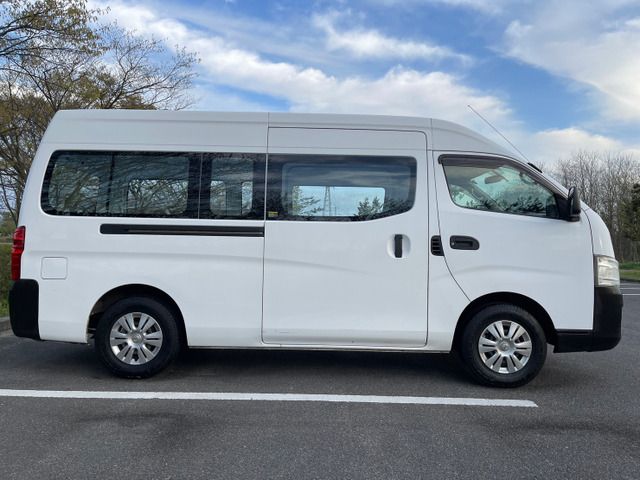 Nissan NV350 Caravan 2015-03 1941-7
