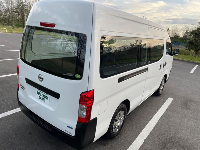 Nissan NV350 Caravan 2015-03 1941-12