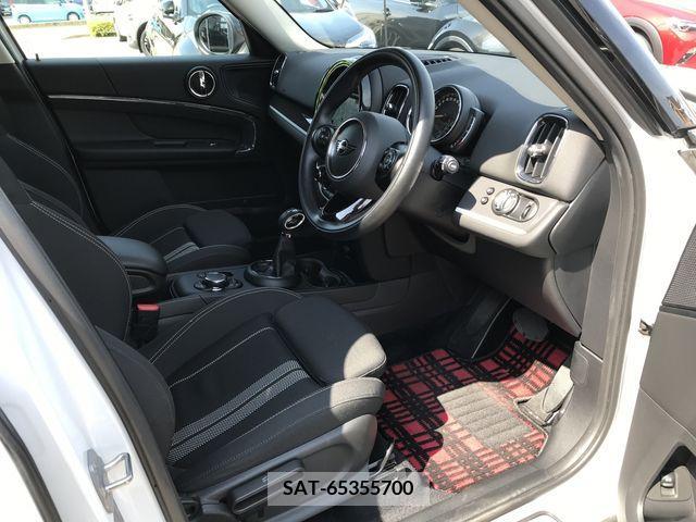 Bmw MINI 2019-06 319958-9