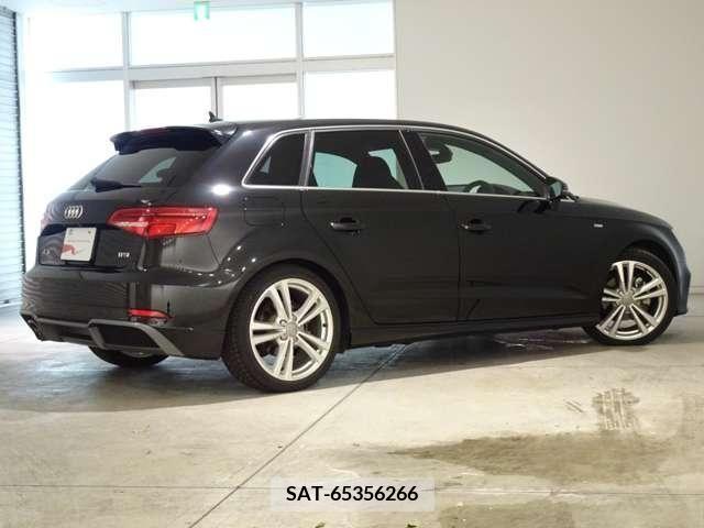 Audi A3 2017-09 292563-1