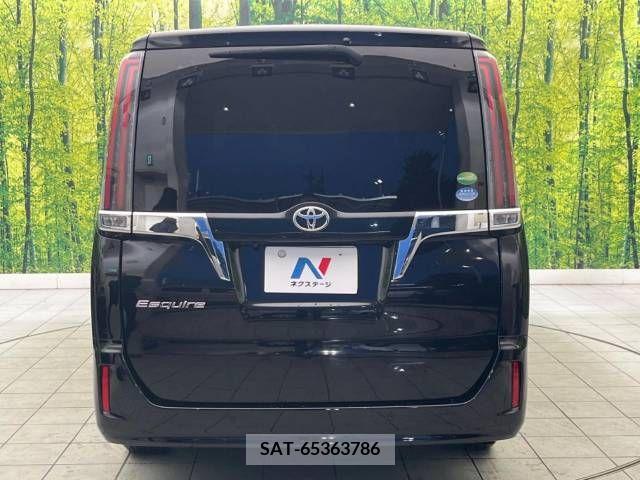 Toyota ESQUIRE 2019-07 297213-15