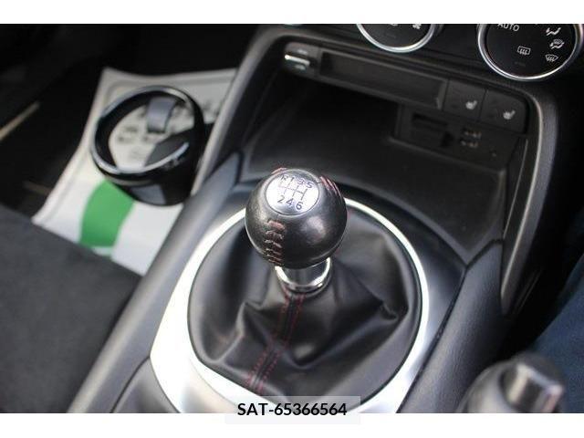 Mazda ROADSTER 2018-03 233973-3