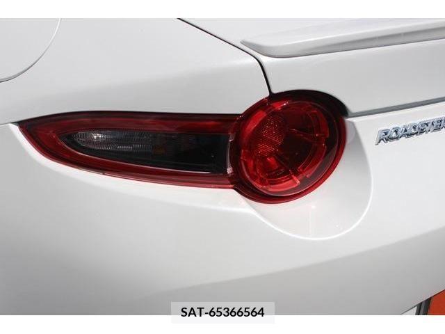 Mazda ROADSTER 2018-03 233973-8