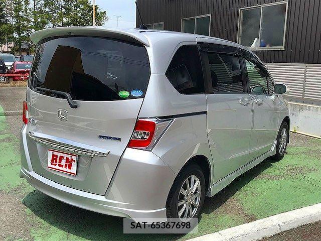 Honda FREED HYBRID 2015-10 375912-2