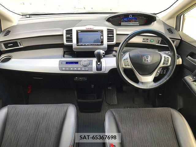 Honda FREED HYBRID 2015-10 375912-1