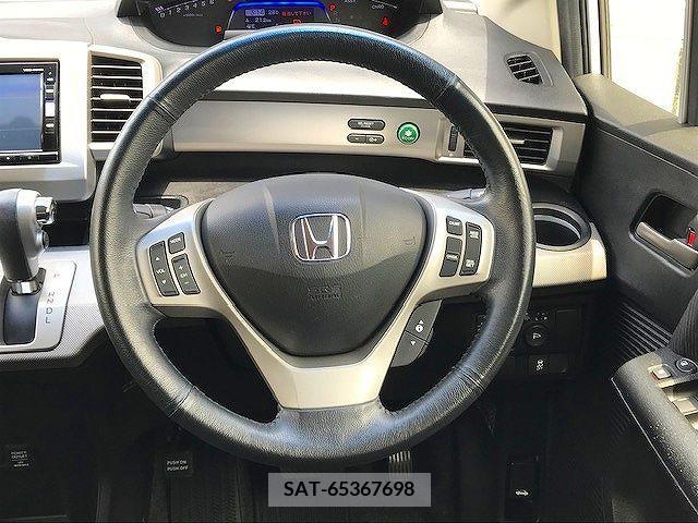 Honda FREED HYBRID 2015-10 375912-13