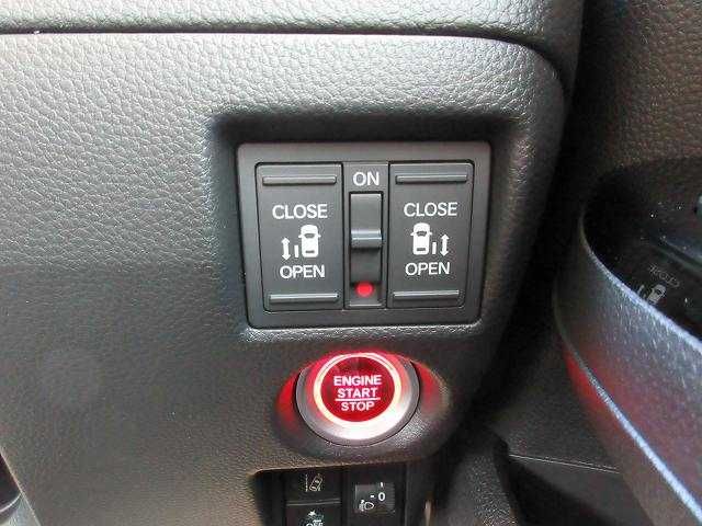 Honda N BOX CUSTOM 2022-11 5740-6