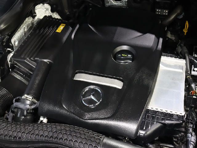 Mercedes Benz GLC-CLASS 2018-09 186186-17