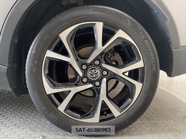 Toyota C-HR 2017-11 264006-16