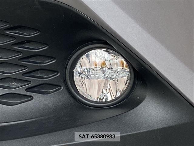 Toyota C-HR 2017-11 264006-10
