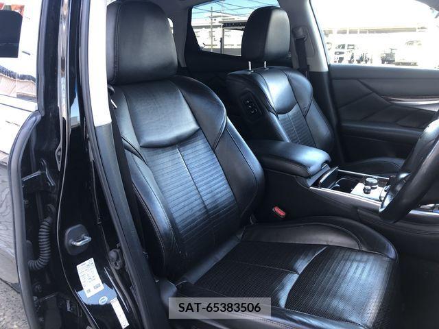 Nissan FUGA 2015-10 221103-10