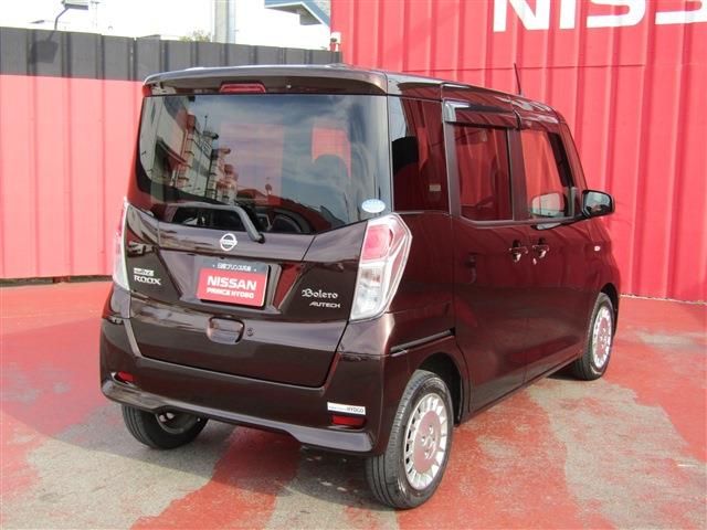 Nissan DAYZ ROOX 2017-12 181336-19