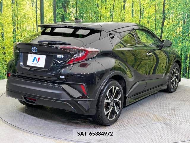 Toyota C-HR 2017-02 264205-17