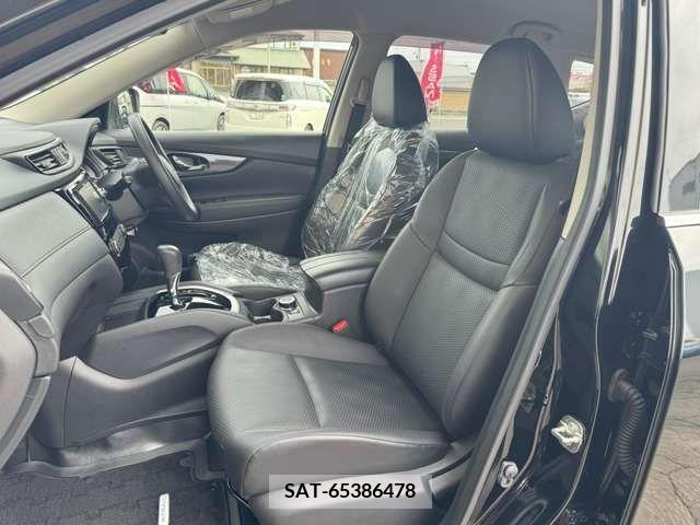 Nissan X-TRAIL 2019-09 379876-12
