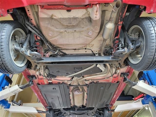 Suzuki SWIFT 2017-08 196738-12