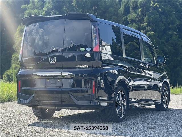 Honda STEP WGN 2015-12 368867-3