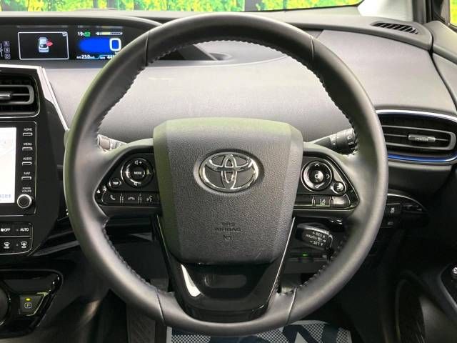 Toyota PRIUS 2021-06 195863-11