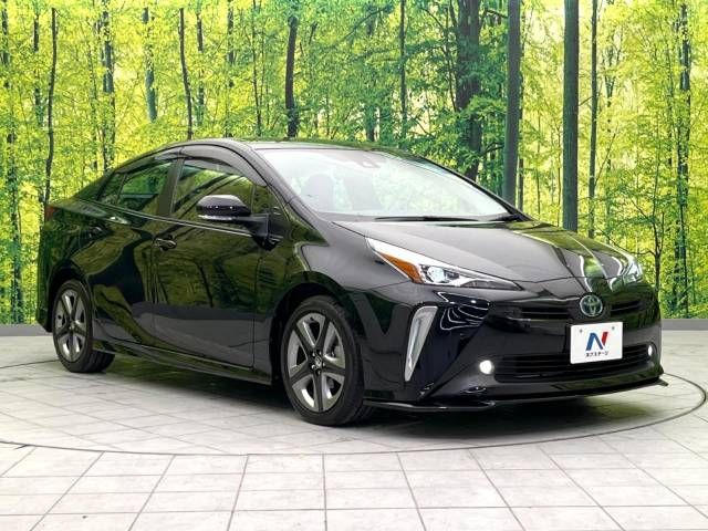 Toyota PRIUS 2021-06 195863-16