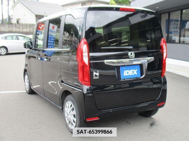 Honda N BOX 2022-06 341258-2