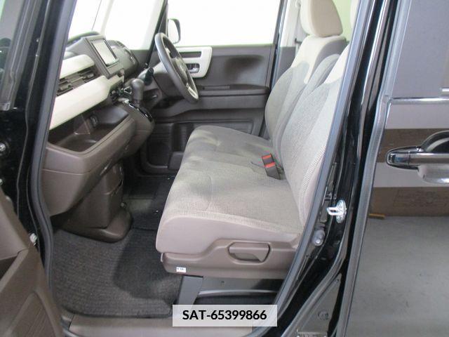 Honda N BOX 2022-06 341258-9