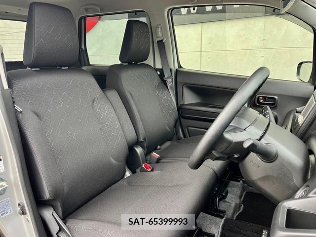 Mazda FLAIR 2023-02 325263-9